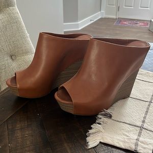 Jessica Simpson Brown Wedge Heels 🤎 OFFERS WELCOME!